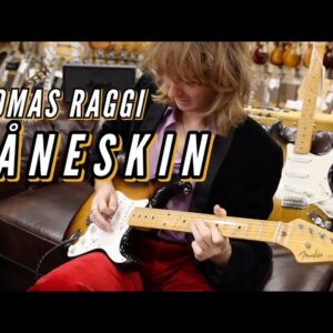 Thomas Raggi from Måneskin plays an Original 1954 Fender Stratocaster